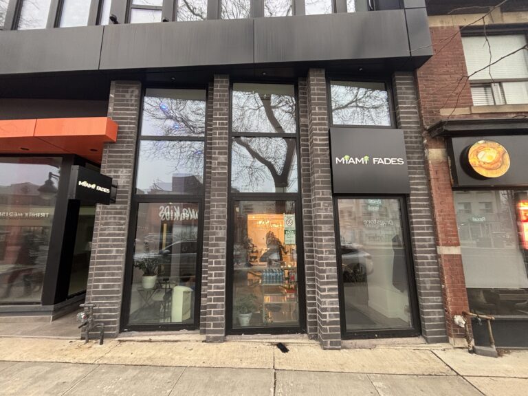 3429 Yonge St